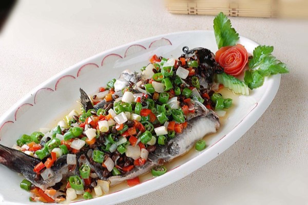 孕妇吃什么鱼胎儿聪明 这五种鱼才是孕期最佳的选择