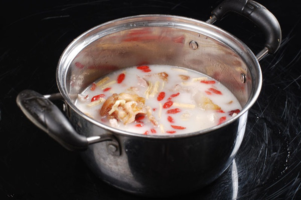 孕妇血压低怎么补的快 孕妇低血压的最佳食谱推荐