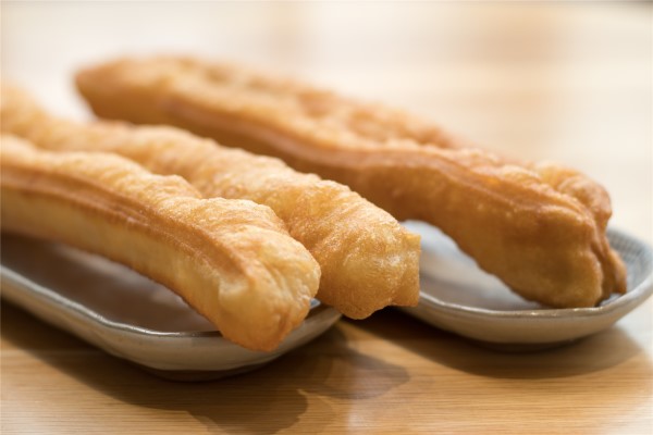 怀孕到底能不能吃油条 这么美味的食物难道也只能看看