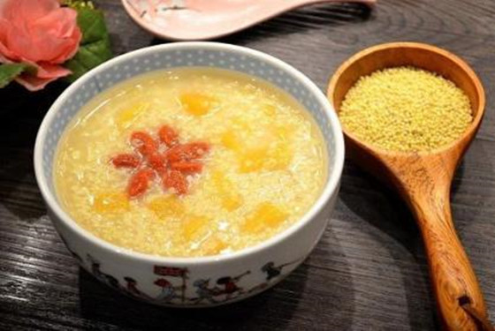 喝小米粥养胃吗？记住，两类人不适合喝小米粥
