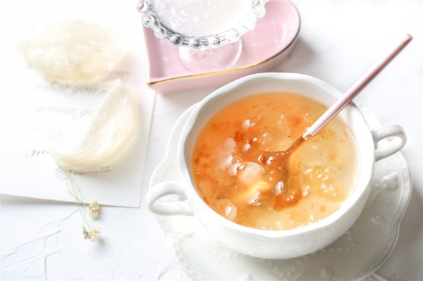 怀孕初期可以吃燕窝吗 一人吃两人补的绝佳食物