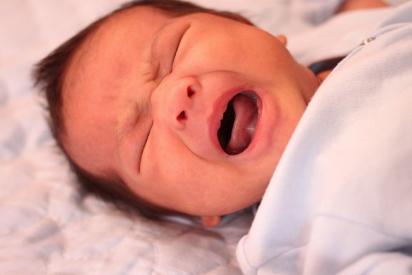 新生儿大便不通怎么办 这4招教你快速破解