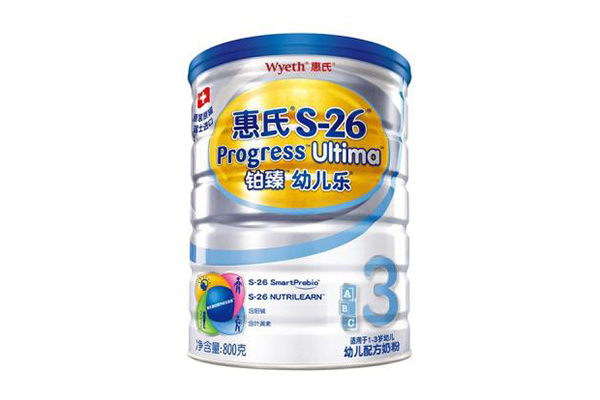 惠氏奶粉跟雅培哪个好 品质和口碑对比两者不相上下