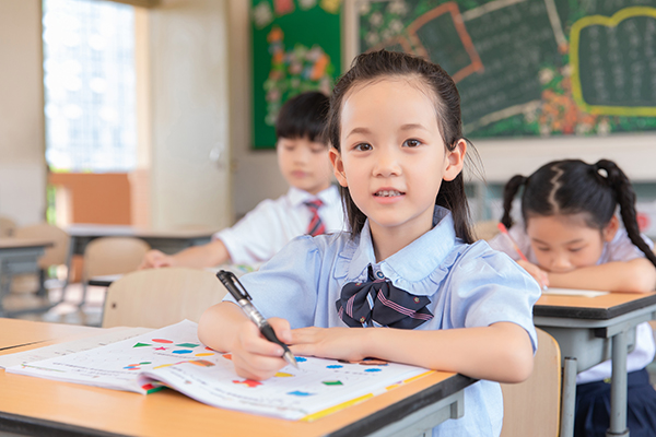 这些幼儿绕口令简单解决3~5岁孩子口吃问题 还不快试试