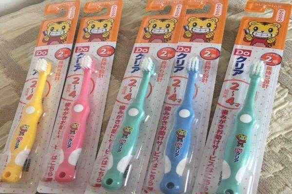 6岁牙刷哪个牌子好 孩子的牙刷务必仔细选择！