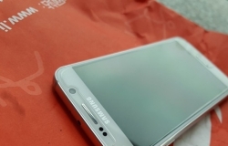 三星s6屏幕坏了多少钱及S6产品介绍