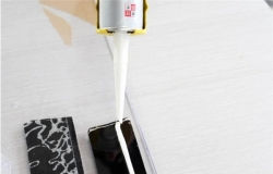 玻璃胶怎么用 玻璃胶使用注意事项
