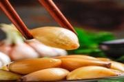 冰糖大蒜水适合什么咳嗽 冰糖大蒜水什么时候喝