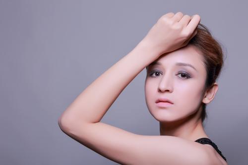 美女