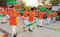 怎么跳好广场舞 老人跳舞应该注意什么