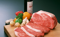 315曝光另一种瘦肉精卷土重来 2017年瘦肉精给人体造成的危害