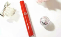 阿玛尼红管唇釉400是什么颜色 阿玛尼红管唇釉400试色