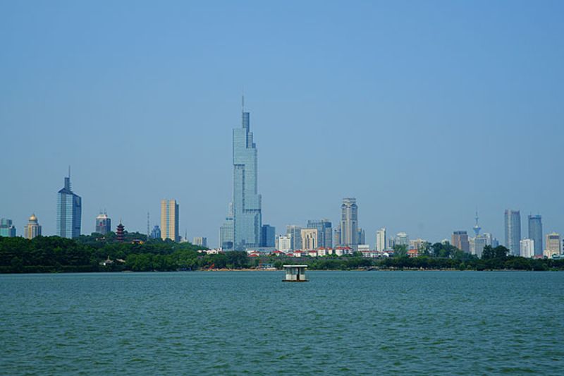 华东度蜜月_灵谷公园_玄武湖_华东景点介绍