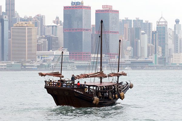 上海新马泰邮轮旅游推荐_上海新马泰邮轮有哪些航海路线_上海新马泰邮轮怎么选择游轮