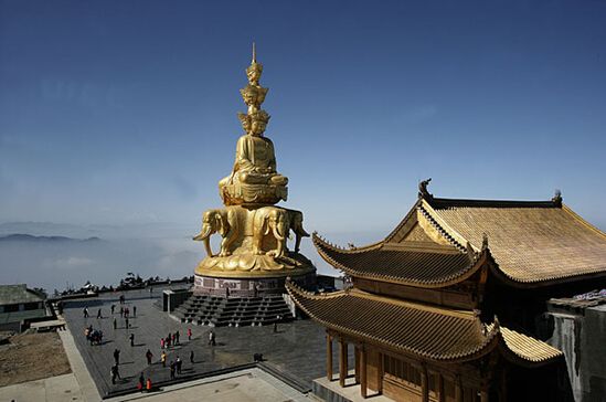 成都出发到峨眉山旅游哪家好_成都出发到峨眉山旅游热门线路_成都出发到峨眉山旅游行程单