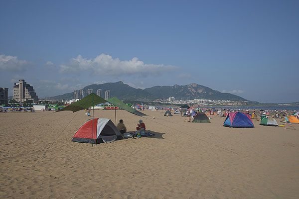 青岛金沙滩有什么好玩的_青岛金沙滩旅游攻略_青岛金沙滩附近景点