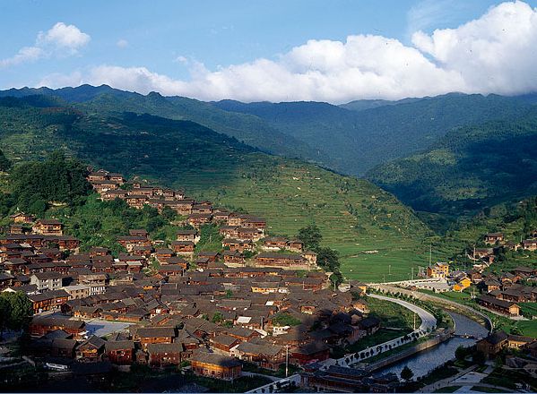 酉阳河湾山寨怎么样_酉阳河湾山寨好玩吗_酉阳河湾山寨评价