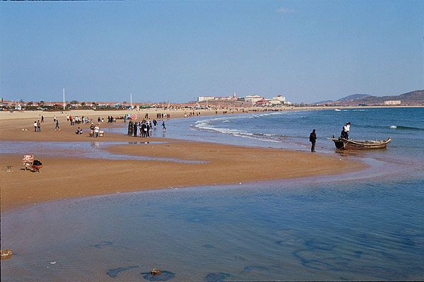 青岛金沙滩海水浴场门票_价格青岛金沙滩海水浴场门票多少钱_青岛金沙滩海水浴场门票团购